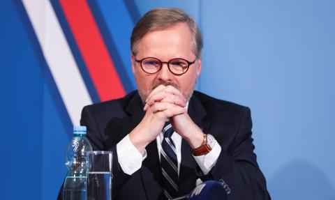 Czesi nie chcą uczestniczyć w amerykańskim planie finansowania dostaw broni dla Kijowa
