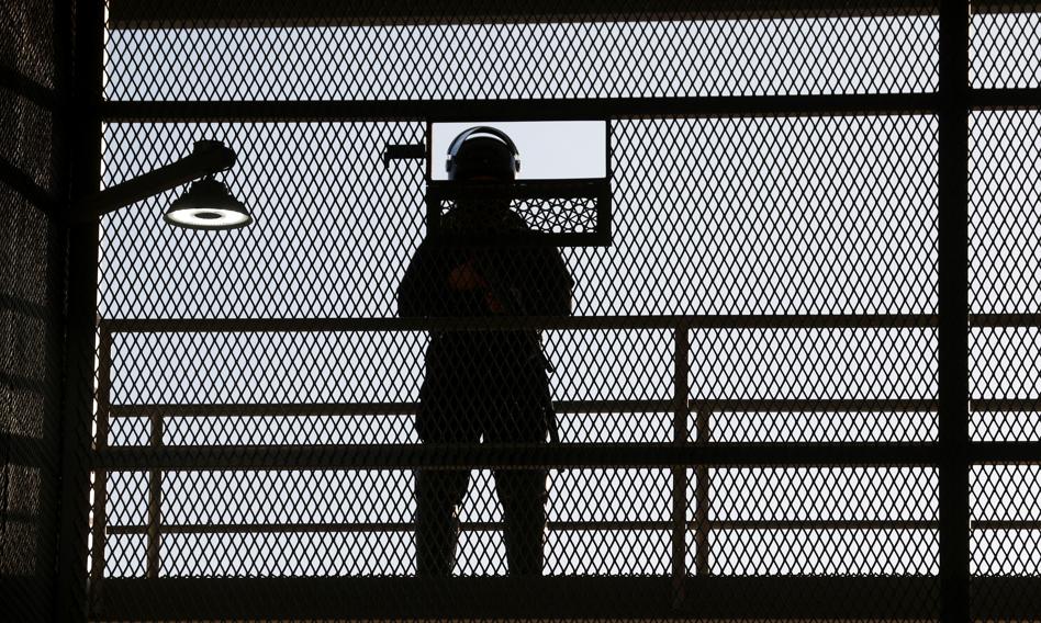 Deportacja z przerwą na tortury. Migranci z Wenezueli trafili do więzienia dla terrorystów
