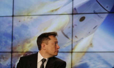 Rządowe pieniądze i unikanie podatków. Ciemna strona sukcesu Muska i SpaceX