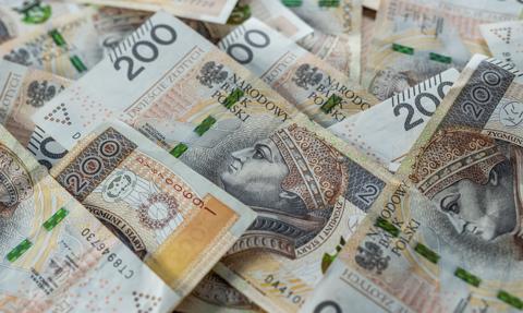 Pożyczasz 50 tys. zł na cztery lata? Zobacz, które oferty wypadają najkorzystniej