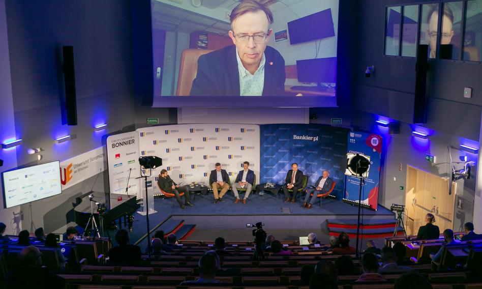 Debata Bankier.pl: Co dalej z cenami złota, srebra, miedzi, ropy?