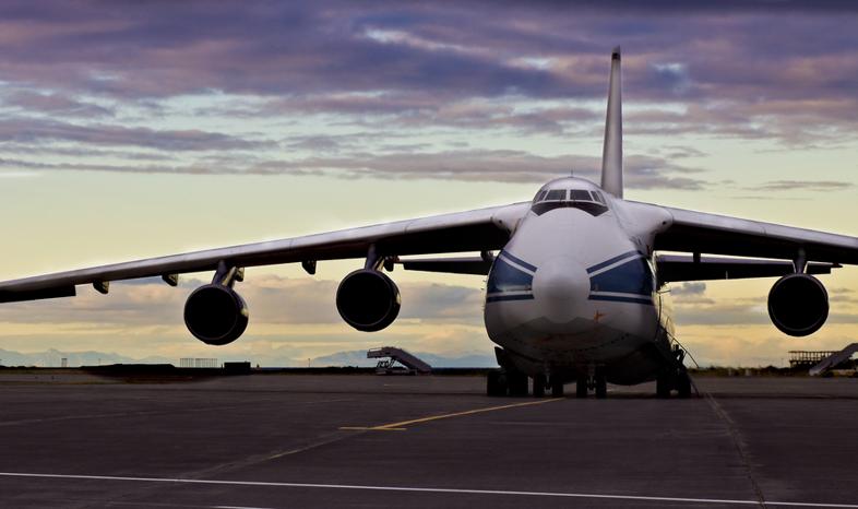Samolot An-225 ze sprzętem wyruszył z Chin do Polski
