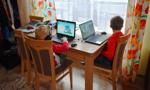 MF: Zerowa stawka VAT na darowane szkołom laptopy i tablety