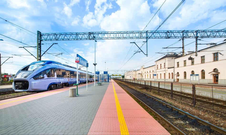 Ponad 800 mln euro zagrożone. Spór o Rail Baltica może kosztować Polskę unijne dotacje