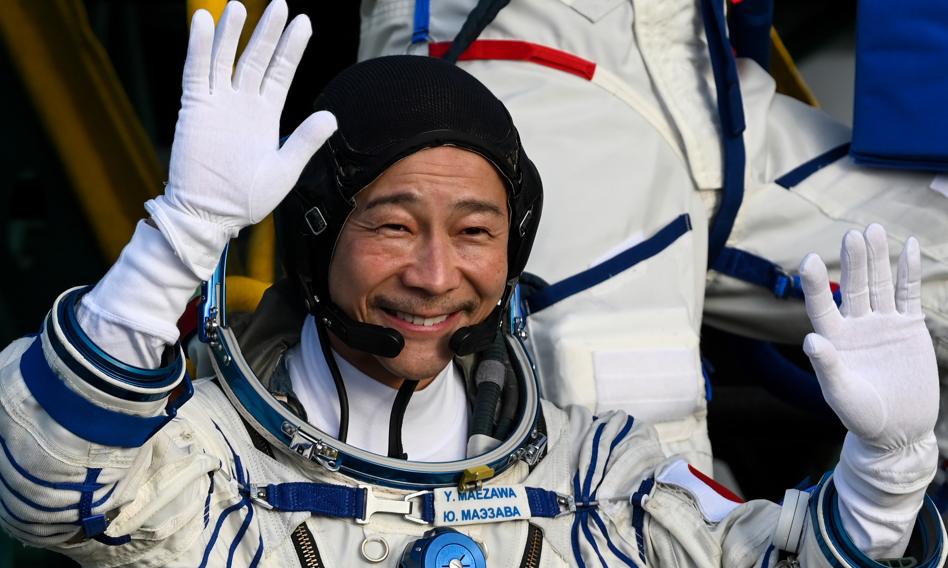 Statek kosmiczny z japońskim miliarderem na pokładzie dotarł do ISS
