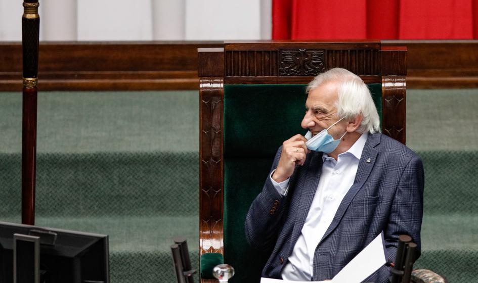 Ustawa covidowa w Sejmie. Opozycja nazwała projekt "Bezkarność Plus"