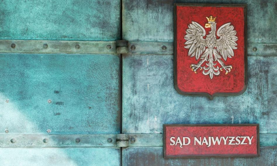Jednak będą obsadzane stanowiska w sądach administracyjnych. Wątpliwości wobec KRS pozostają
