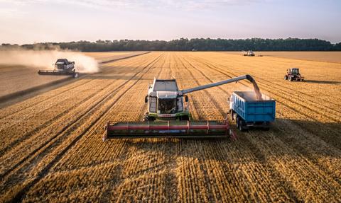KE zaakceptowała pomoc dla krajów dotkniętych importem zbóż z Ukrainy