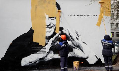 Chodorkowski: Rosja boi się, że pogrzeb Nawalnego mógłby się przerodzić w zamieszki
