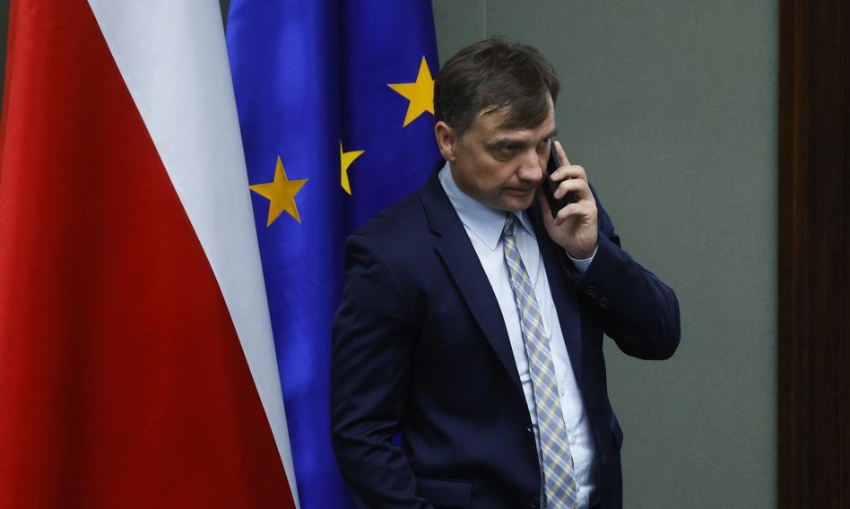 Afera podsłuchowa. Otoczenie Ziobry umorzyło sprawę sprzedaży nagrań Rosji