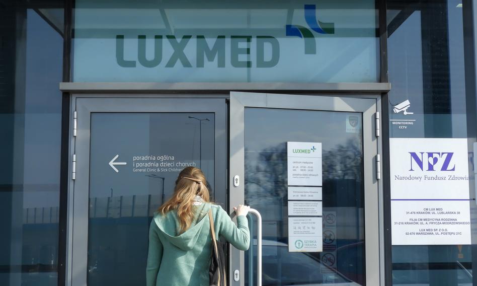 Pacjenci uciekają w sektor prywatny. Liczba prywatnych ubezpieczenień zdrowotnych w górę o 15 proc.