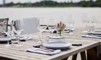 Pół litra w restauracji za darmo. Nowe przepisy wejdą w życie już w sierpniu
