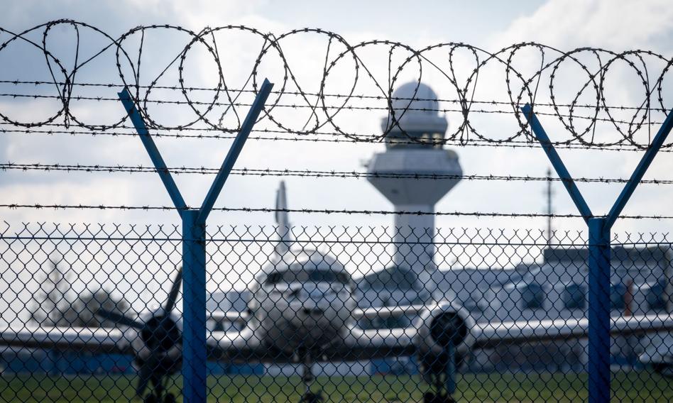 Wiceminister o sytuacji w PAŻP: kontrolerzy są bardzo dobrze wynagradzani
