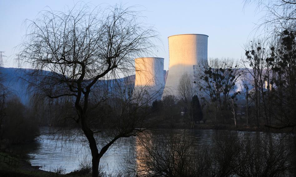 64 proc. Polaków chce przyspieszenia prac nad budową elektrowni jądrowych [Badanie]