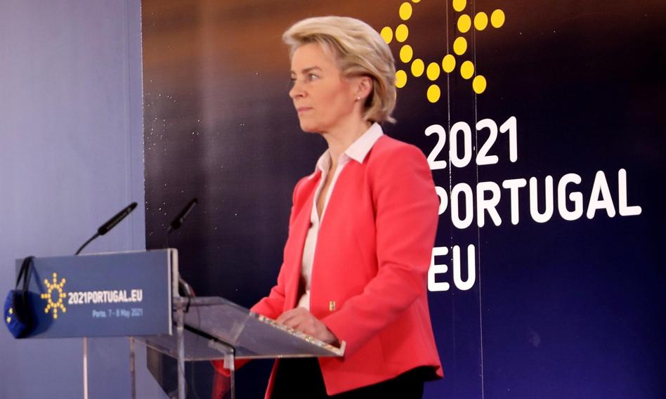 Szefowa KE: Porozumienie polityczne ws. paszportów szczepień możliwe do końca maja