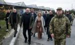 Premier Ukrainy przybył na granicę z Polską. "Blokada uderza w naszą gospodarkę"