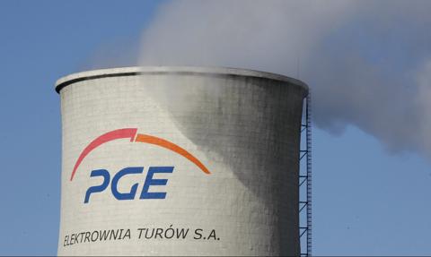 PGE i Enea tracą po ogłoszonych planach emisji akcji