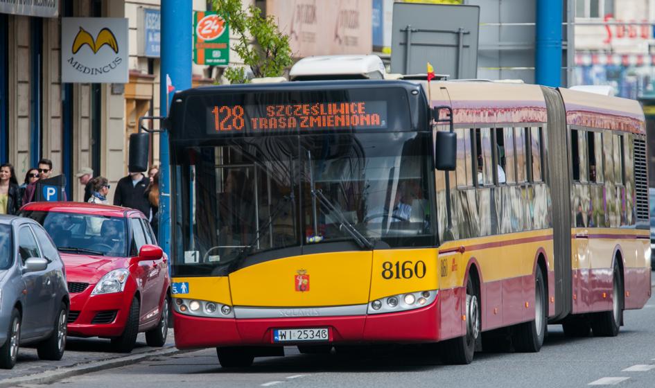 Warszawskie MZA miały kupować gaz od spółki powiązanej z Rosją. Rzecznik: Nieprawda