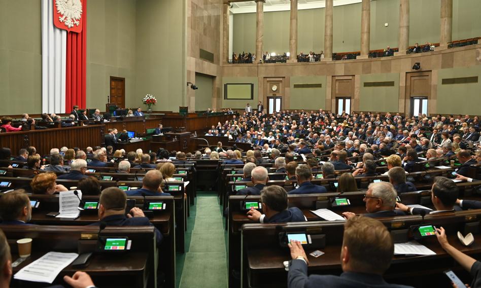 Sejm zdecydował ws. tarczy dla odbiorców ciepła systemowego