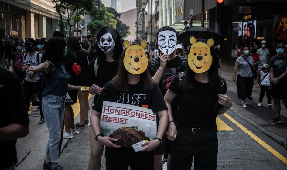 Chińskie państwowe media wzywają do twardszej postawy wobec Hongkongu