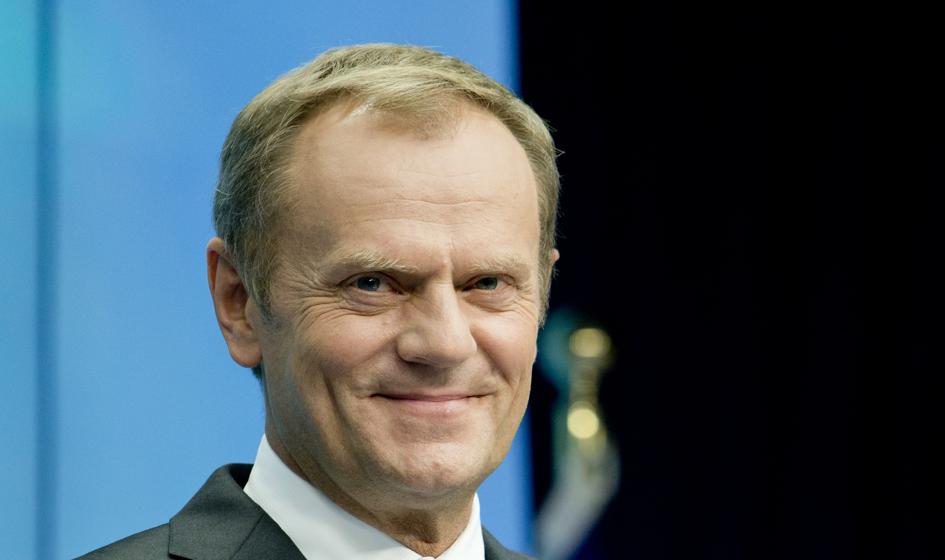 Tusk gratuluje Ciprasowi i liczy na Grecję przy rozwiązywaniu problemów UE