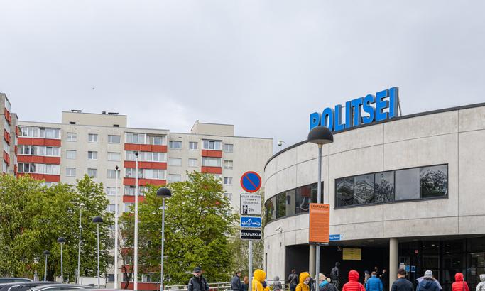 Prorosyjski aktywista skazany za dewastację auta szefa estońskiego MSW. W tle rosyjskie służby specjalne