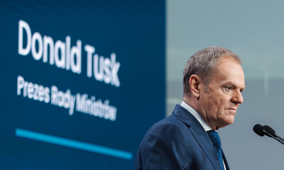 Tusk zabrał głos po nocnym spotkaniu Hołowni z PiS-em. "Utrzymanie koalicji wymaga odwagi i lojalności"