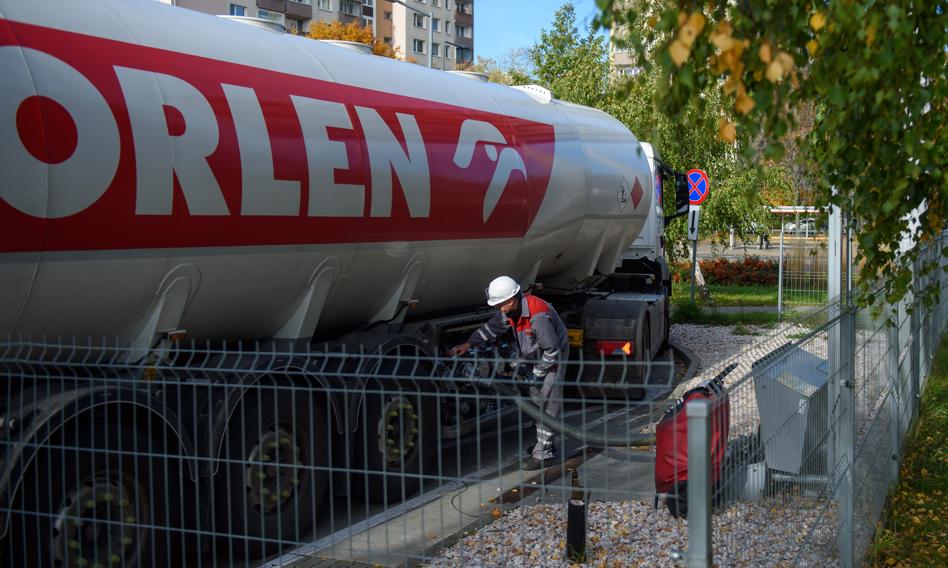 Orlen rozpoczął sprzedaż paliwa SAF w ofercie dla lotnictwa