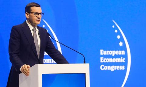 Morawiecki: trzeba zmniejszy膰 wydatki na "Zielony 艂ad", bo UE na to nie sta膰