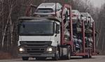 Jak wakacje, to do komisu po auto. Tyle kosztują najpopularniejsze modele